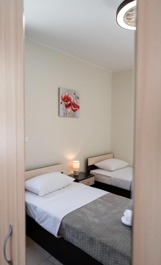 Вилла Irinis House Komilion Экстерьер фото